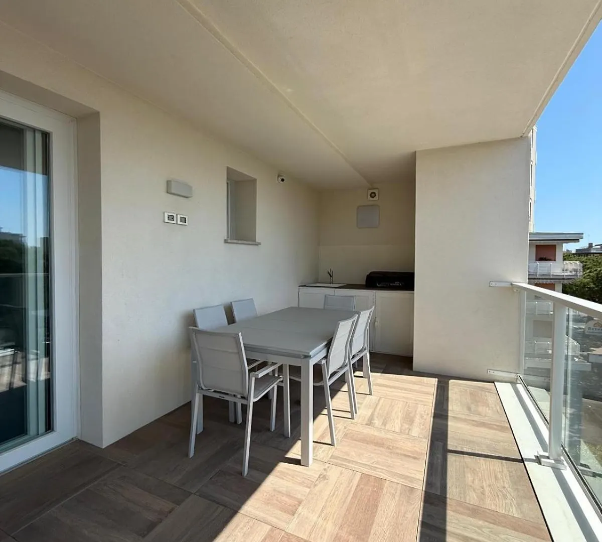 One Palace-Solo Per Famiglie-Walterigato Apartments Lido di Jesolo
